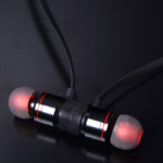 Auricolari bluetooth magnetici