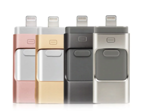 Chiavetta usb futura linea Nema Problema connector 4 in one