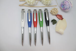 penna a sfeta con chiavetta usb incorporata